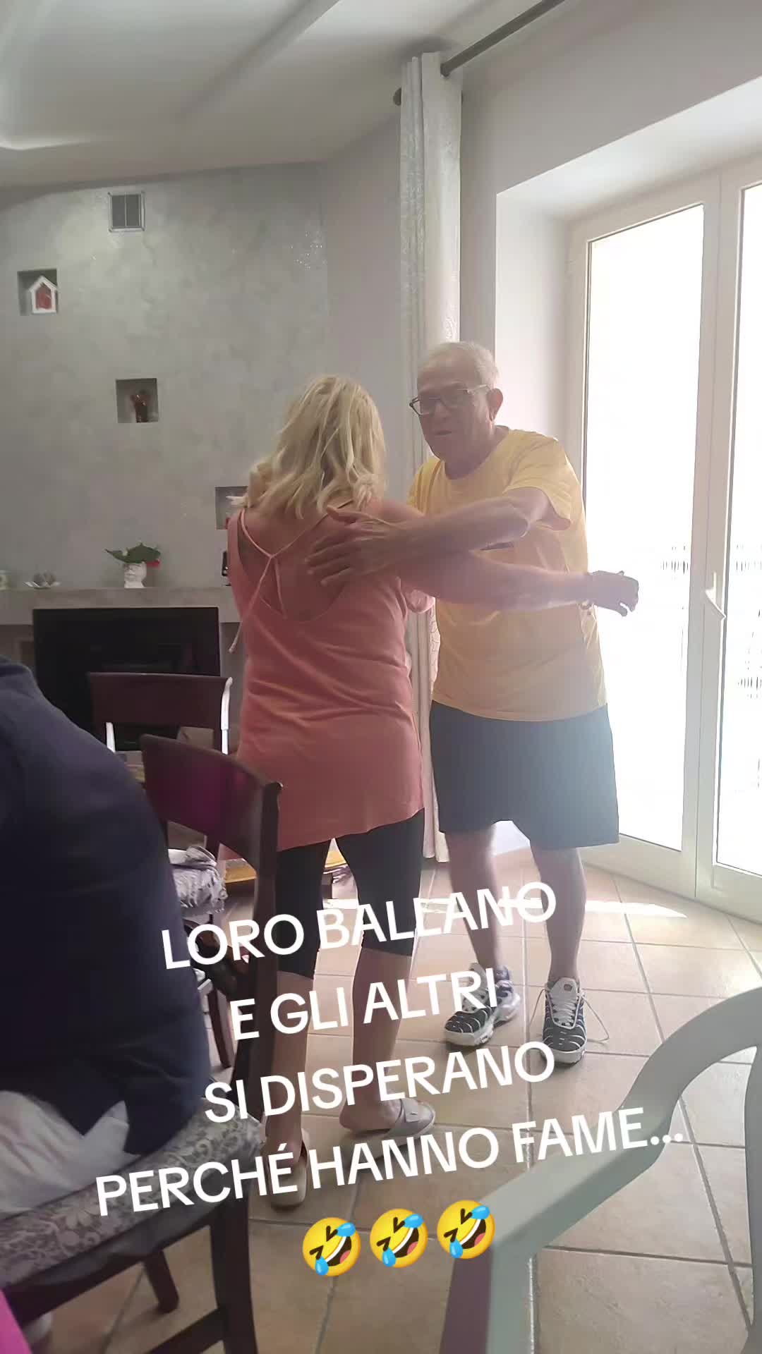 @Lucia Crispino Profi