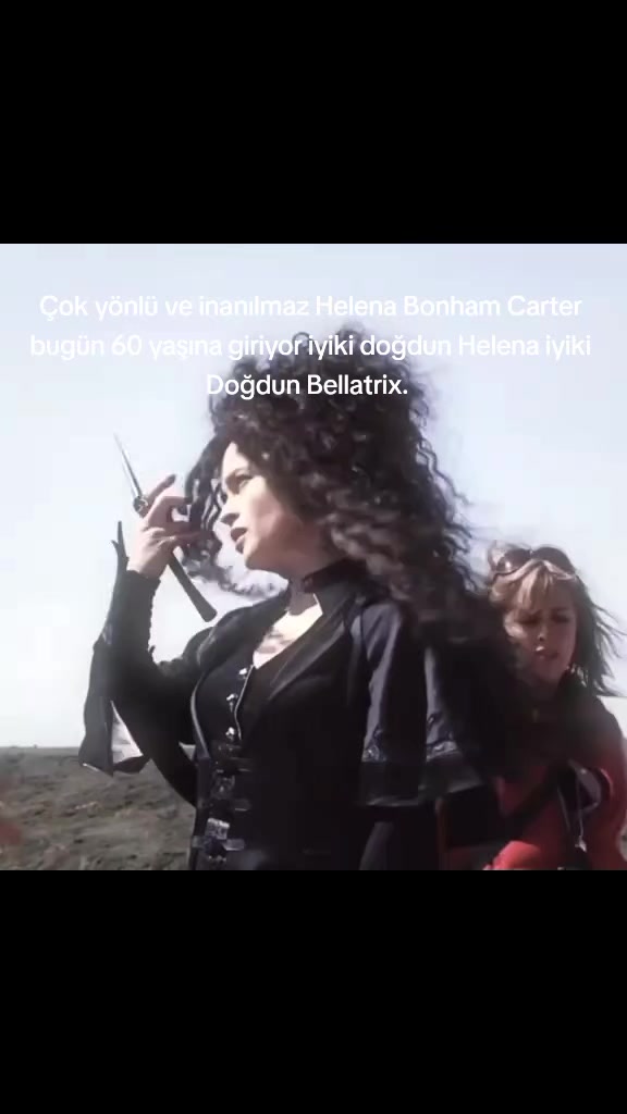 @Emilia_black2