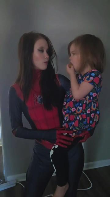 @FlowerDeathQueen