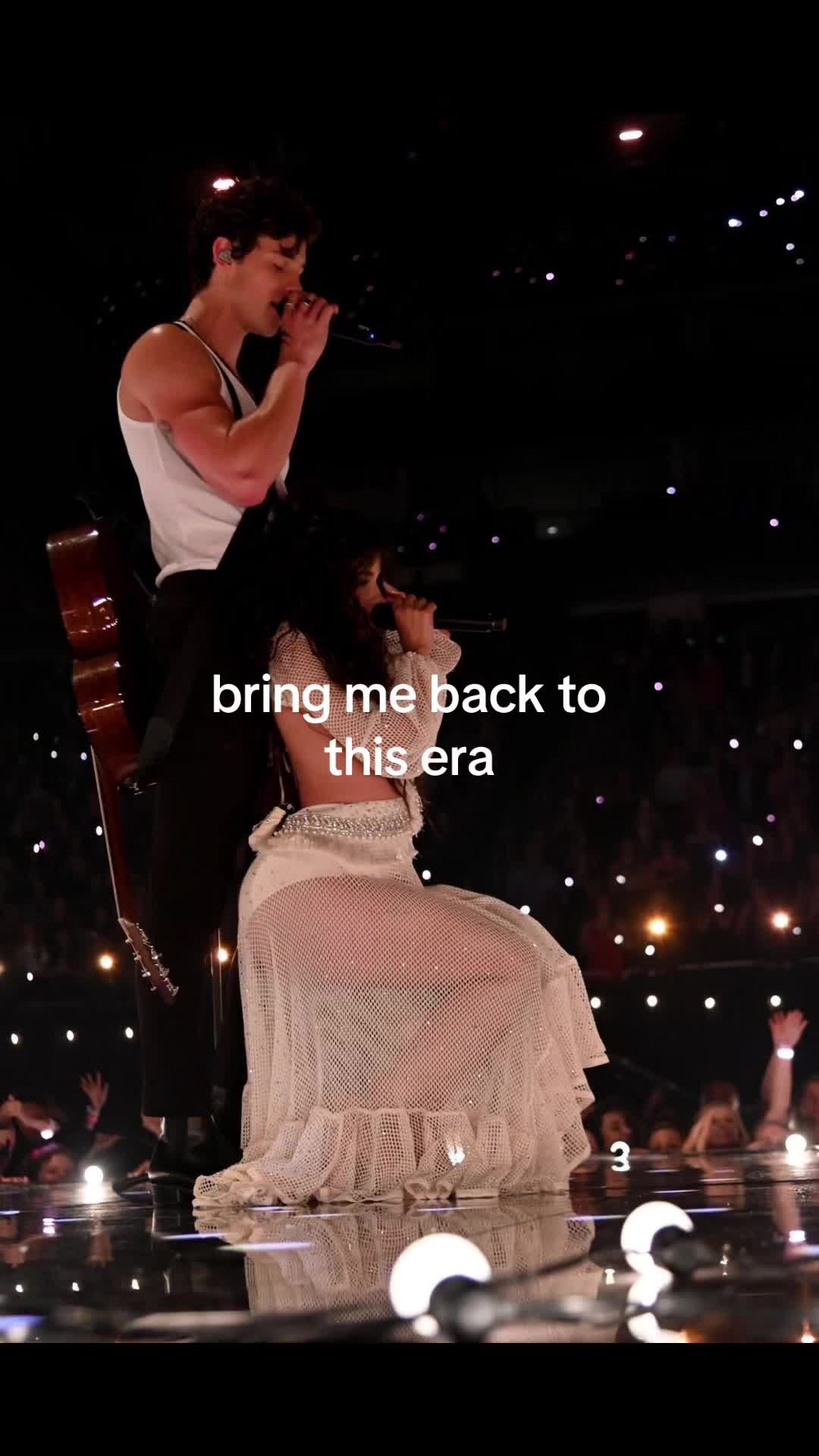 @ariana what are you doing here