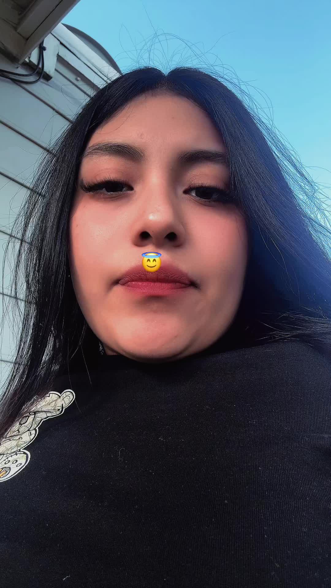 @Yuridia🖤🖤🖤🖤