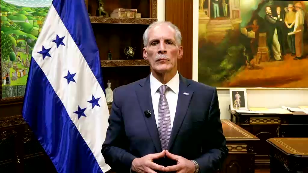 @Telesur Canal 33