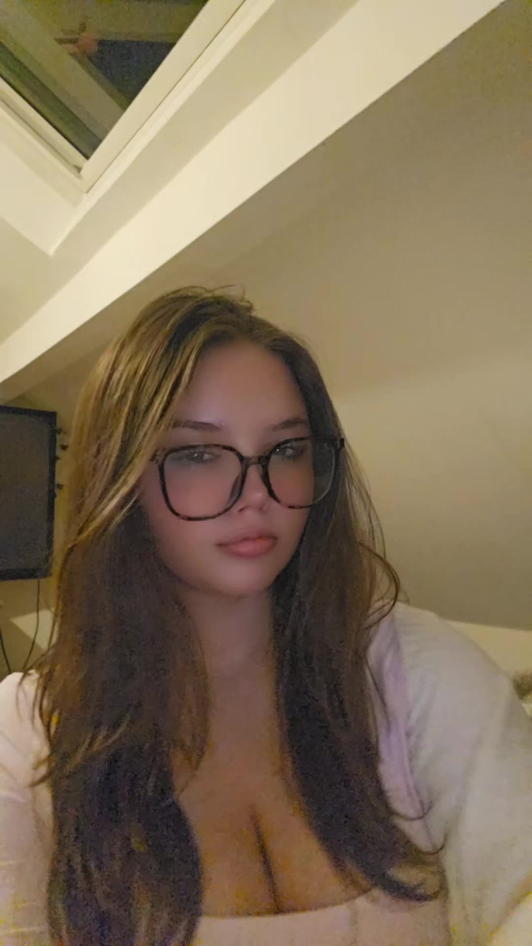 @Ava 🌹
