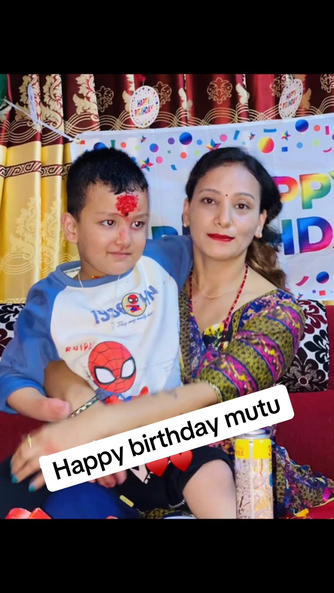 @sumit ko mom 🇬🇧