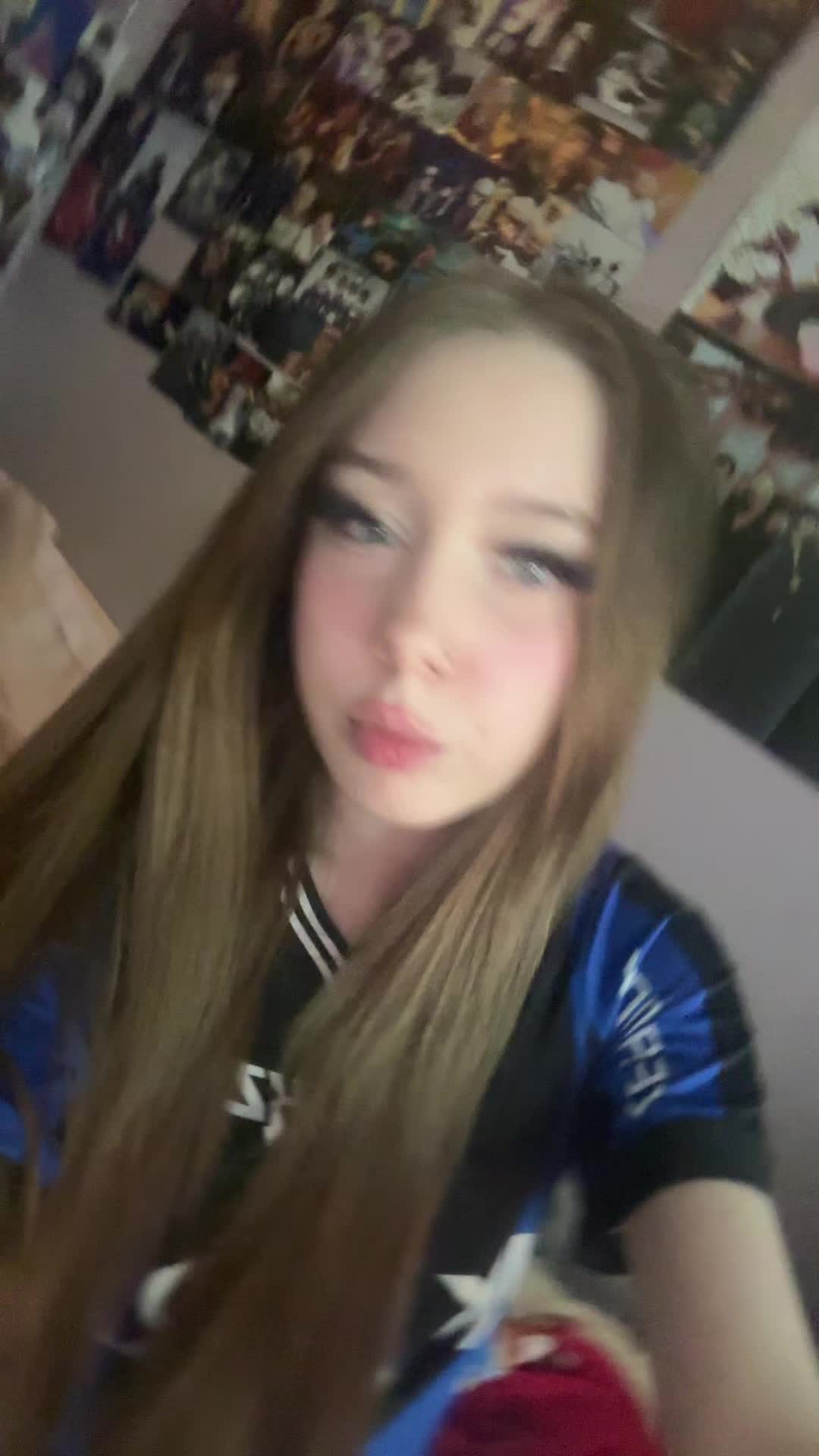 @alisha.priv8