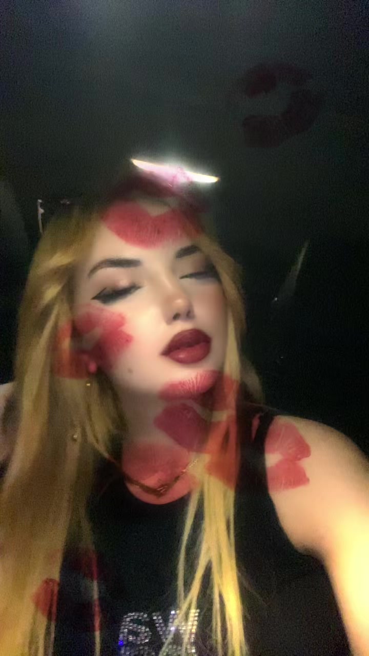 @tinazibani