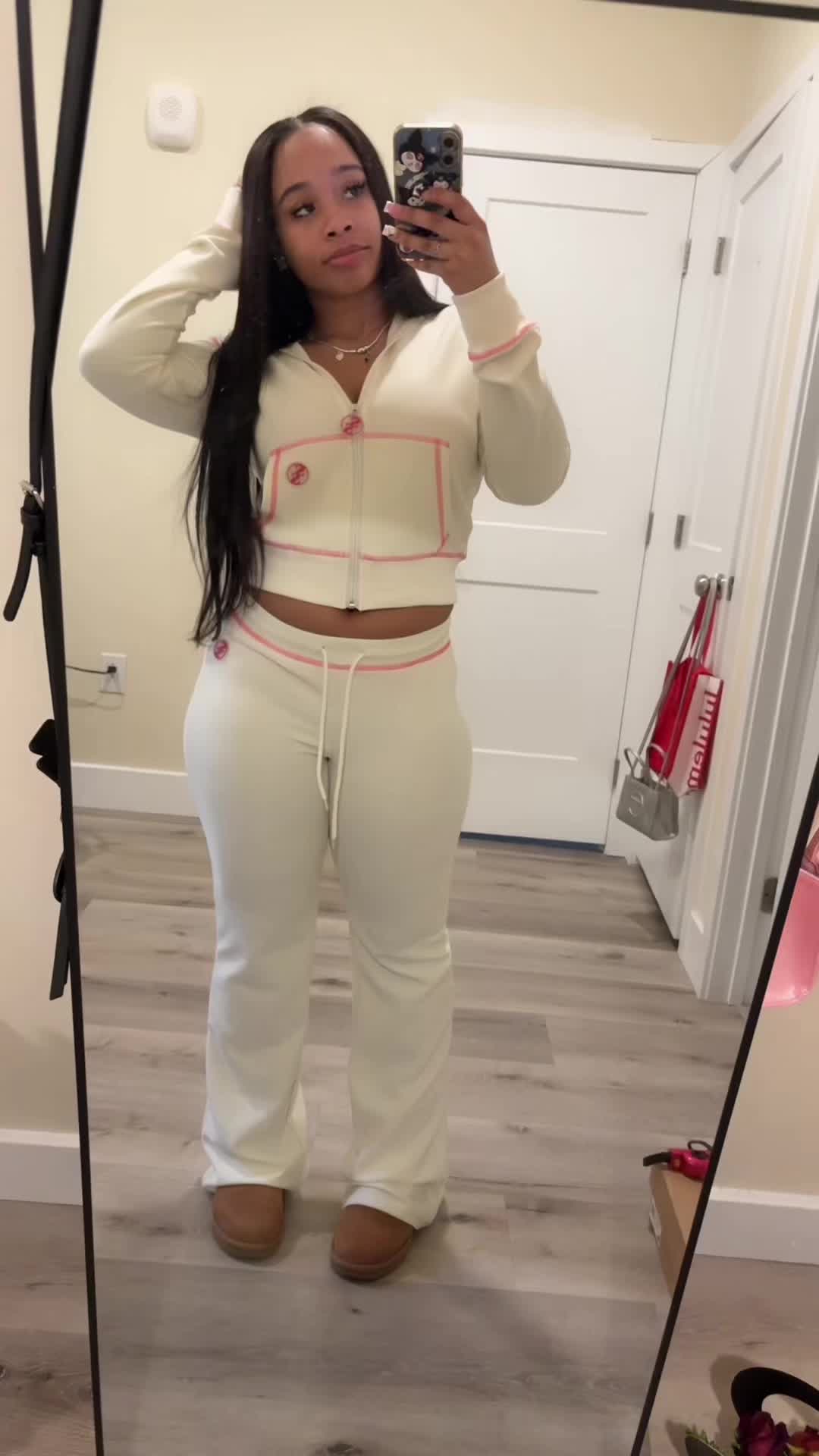 @Sophia
