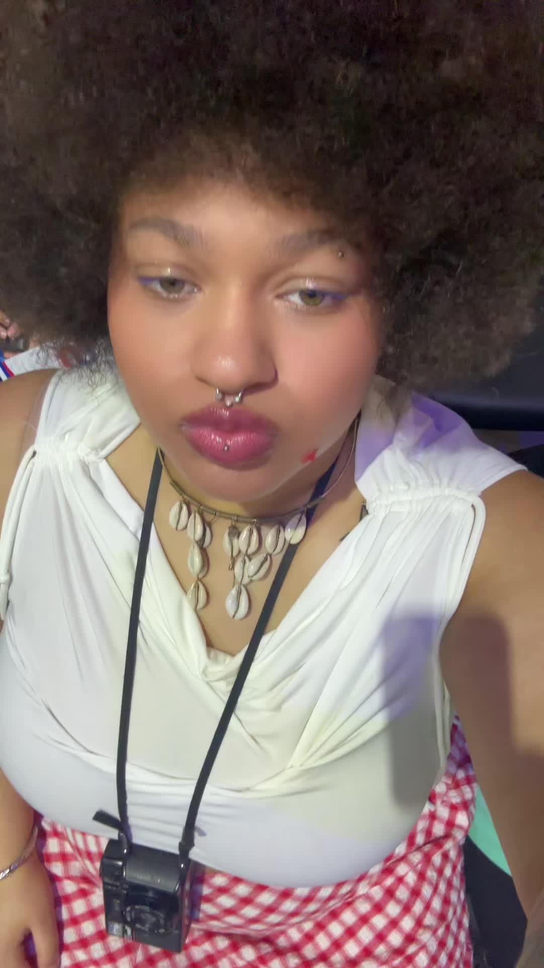 @lilkelis