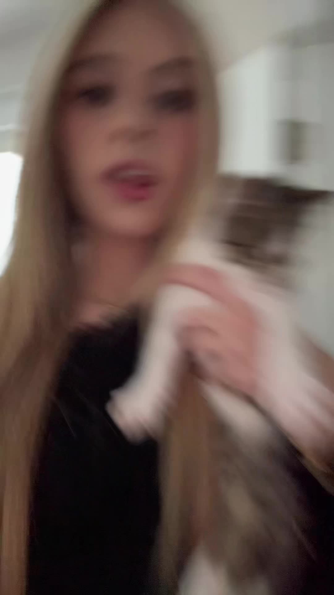 @🪩🥂
