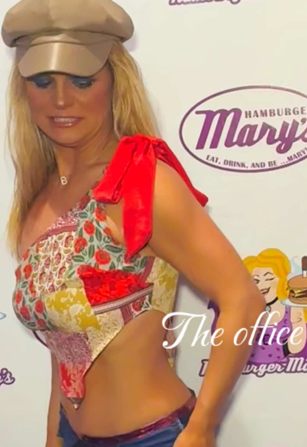@AshleyxBritney