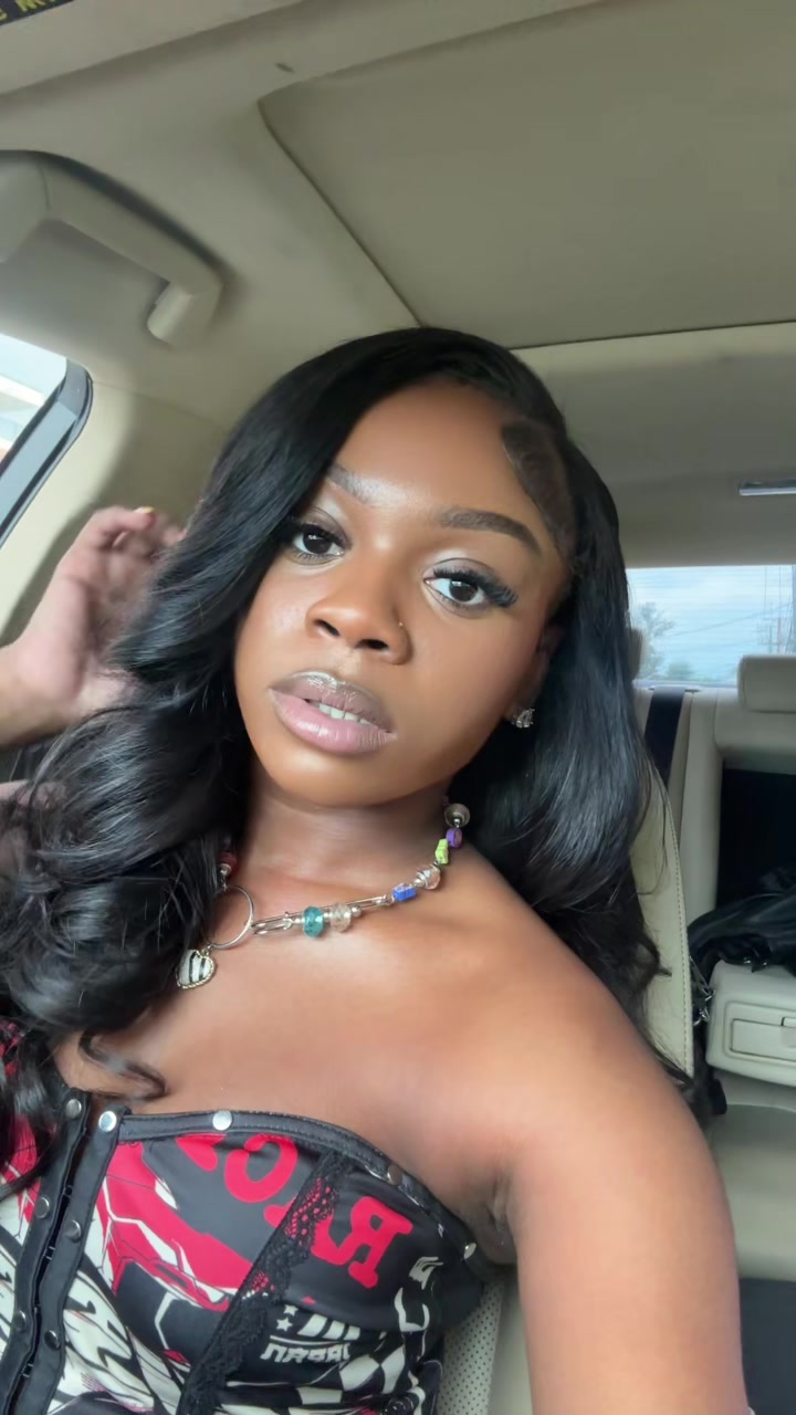 @Iamkaylawaylaxo