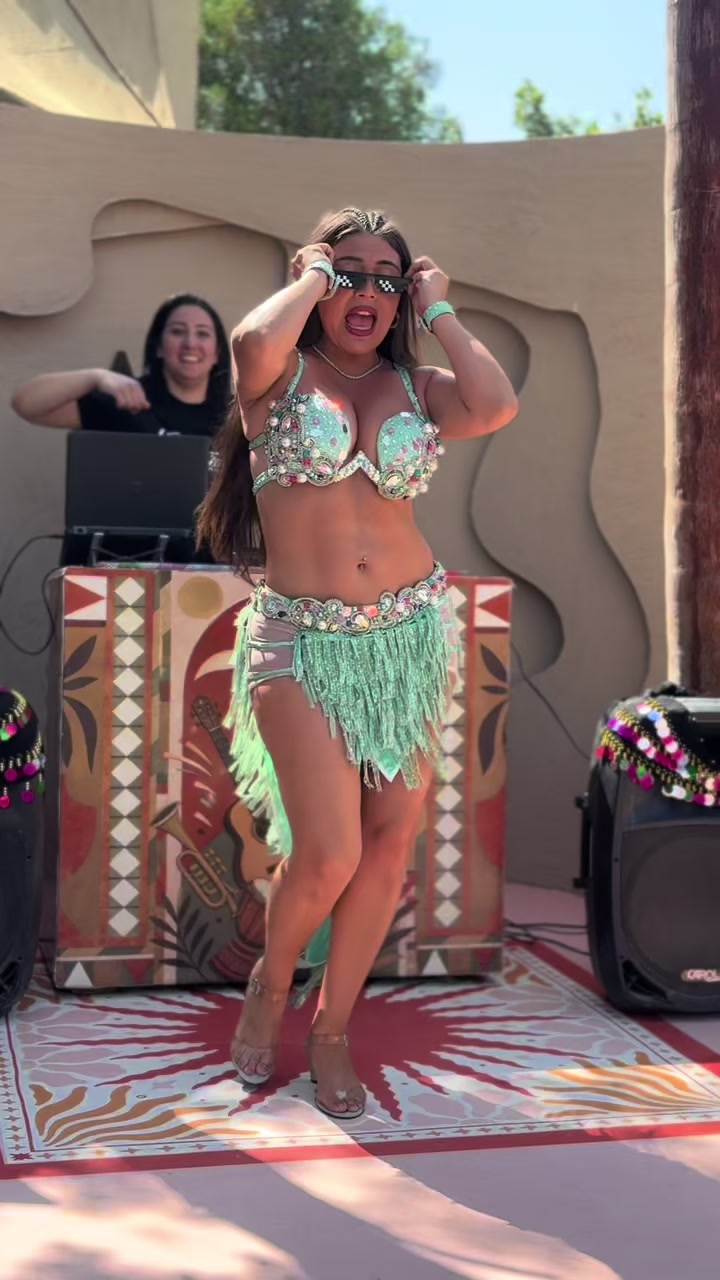 @Sarah.bellydancer