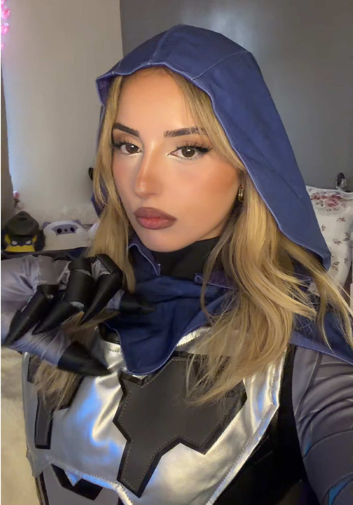 @Sez