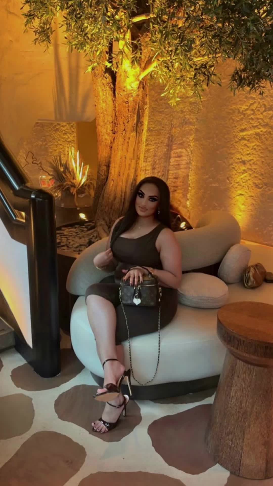 @Heenaaaxo