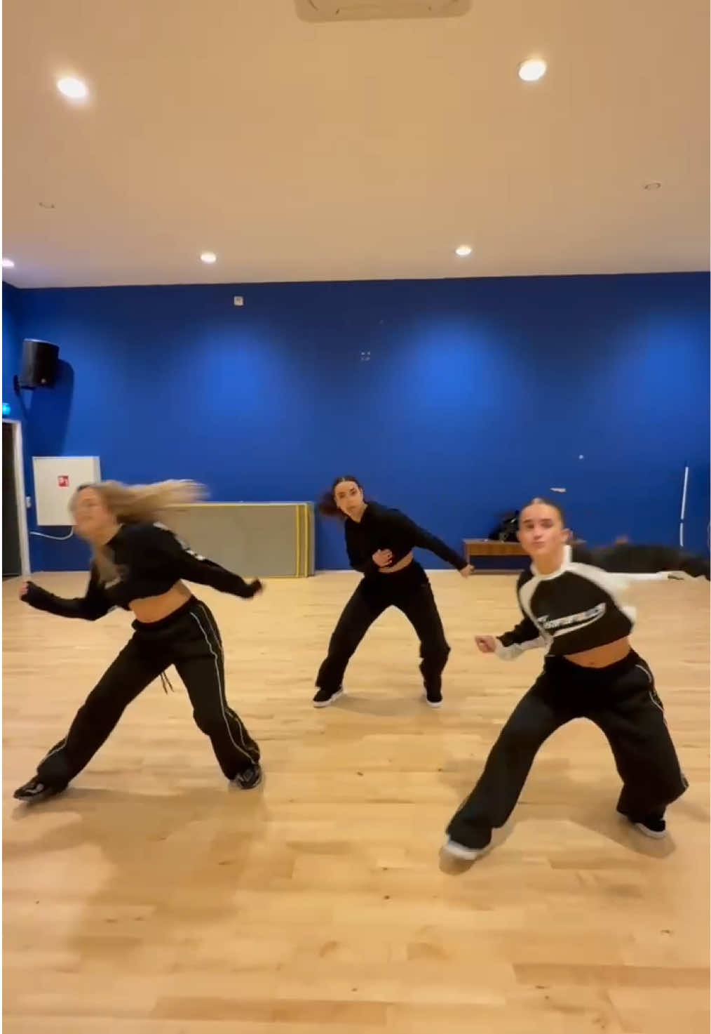 @dd_officialdancecrew