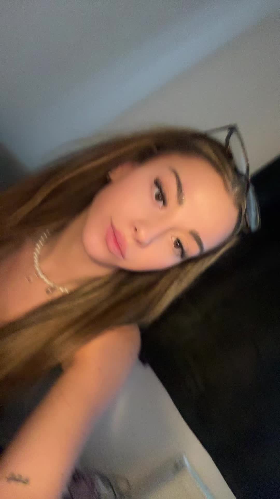 @caitlynh_