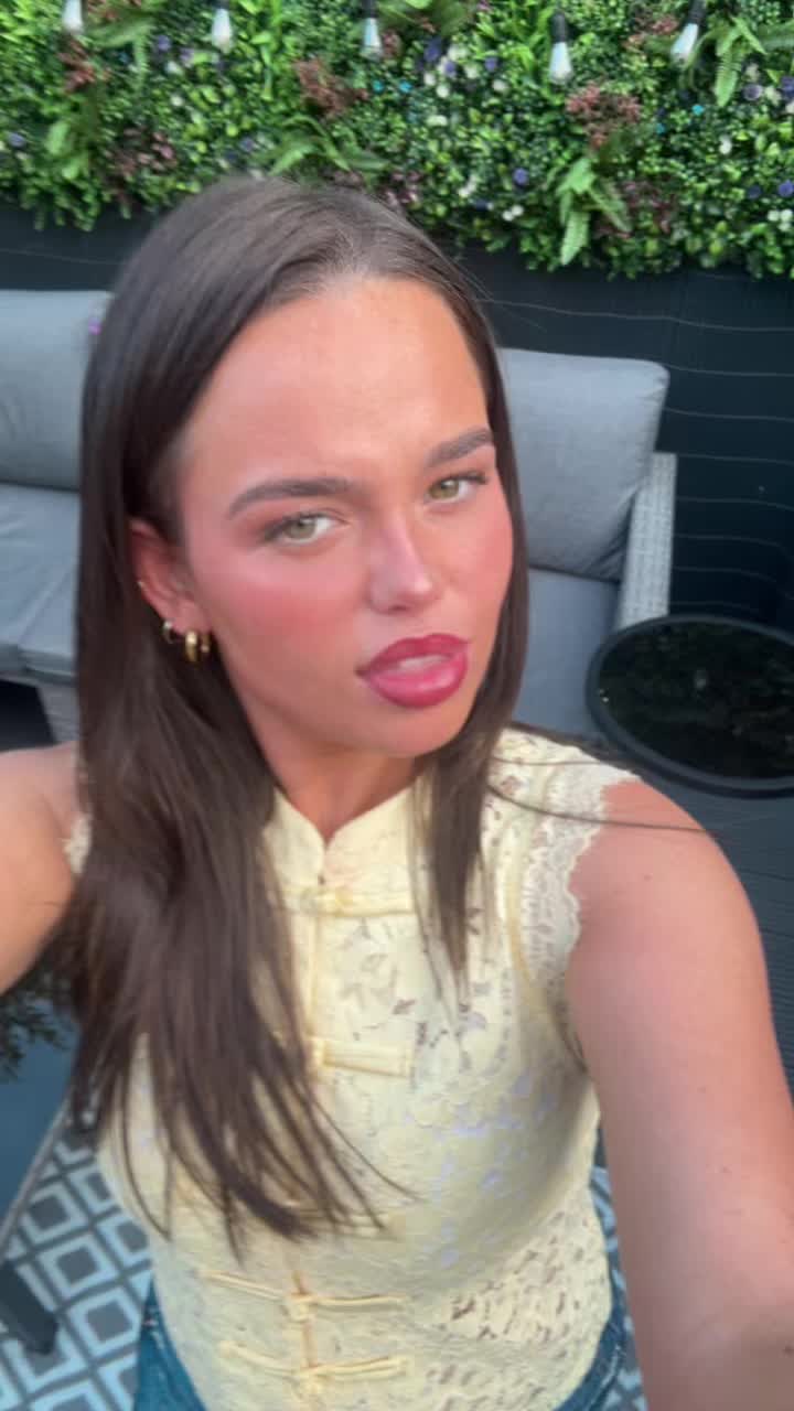 @Zo&euml; Ryan❤️