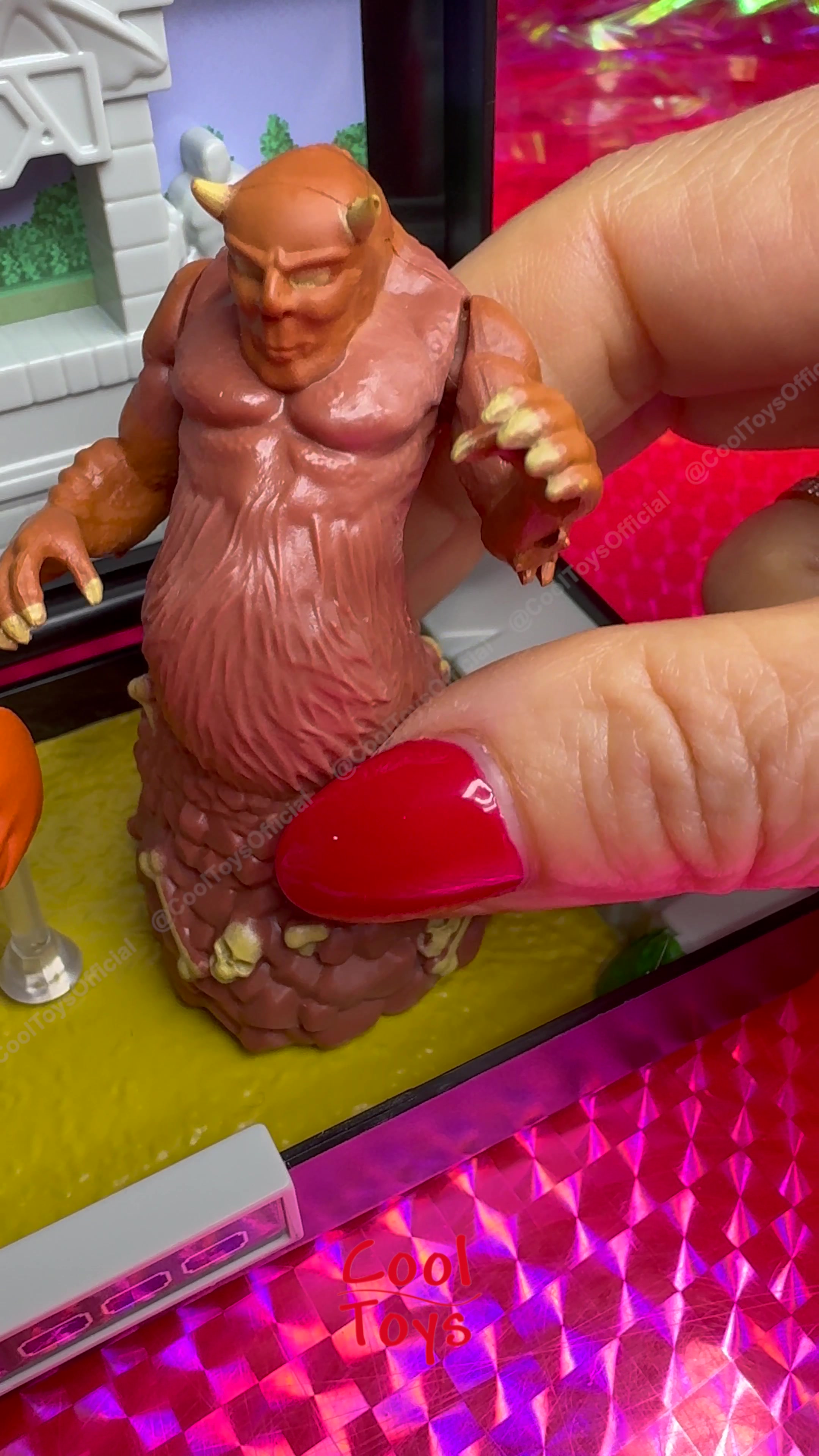 @CoolToys