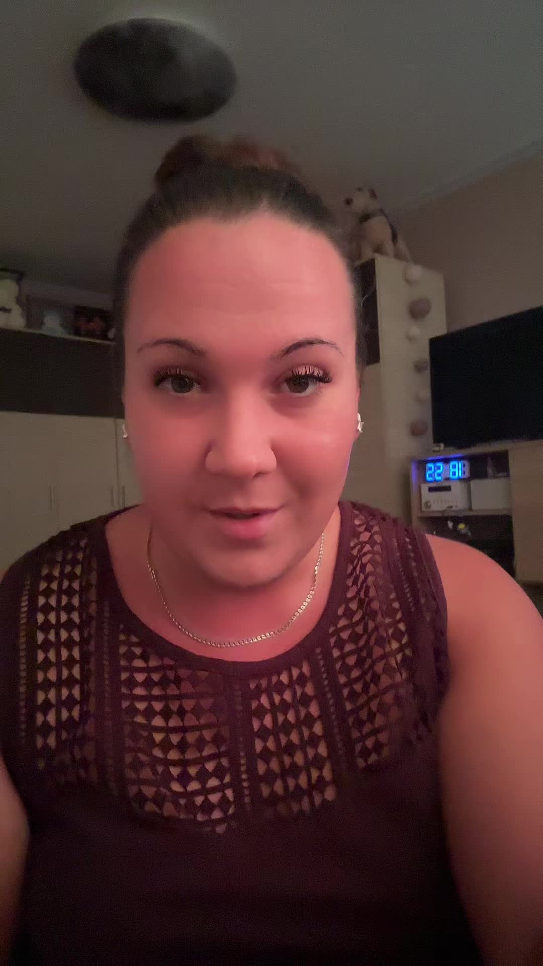 @Anii_🤗❤️