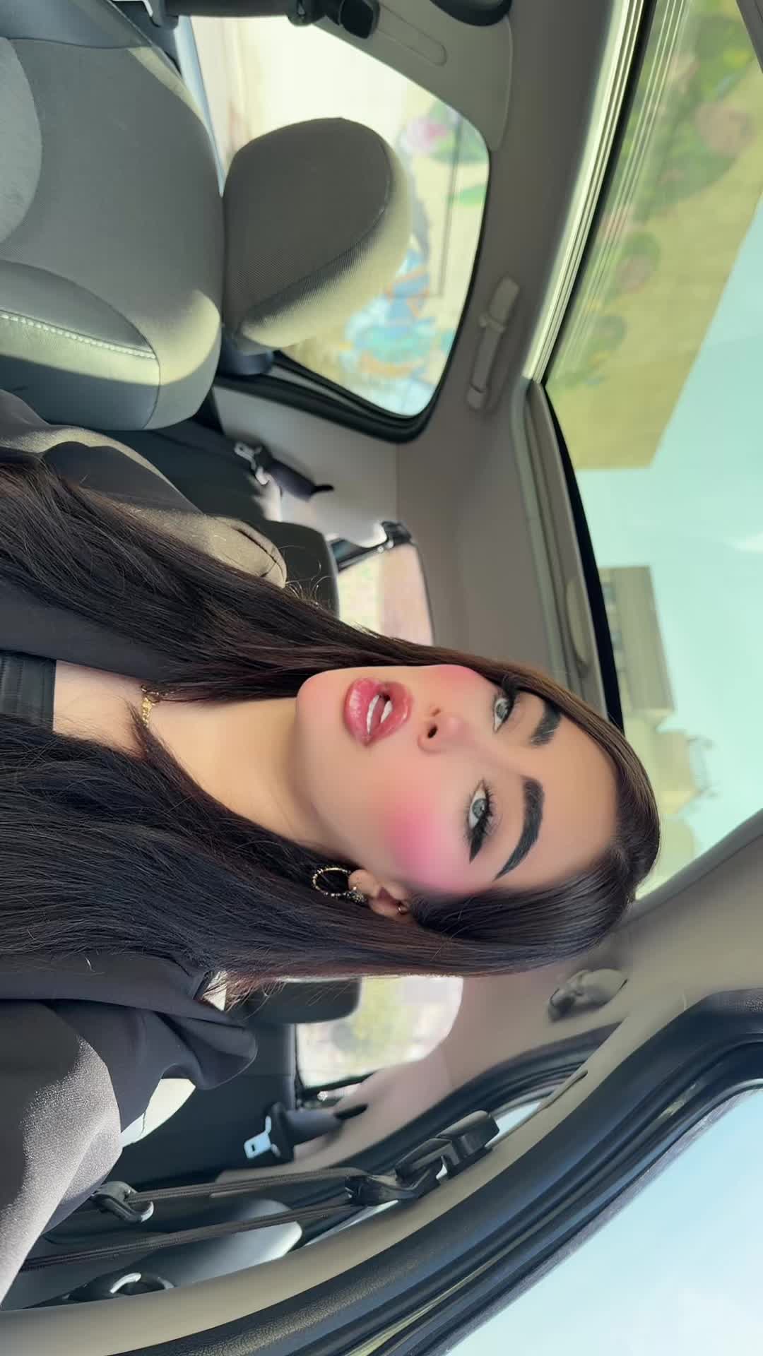 @MAHSA 🍒 ZAMANIAN