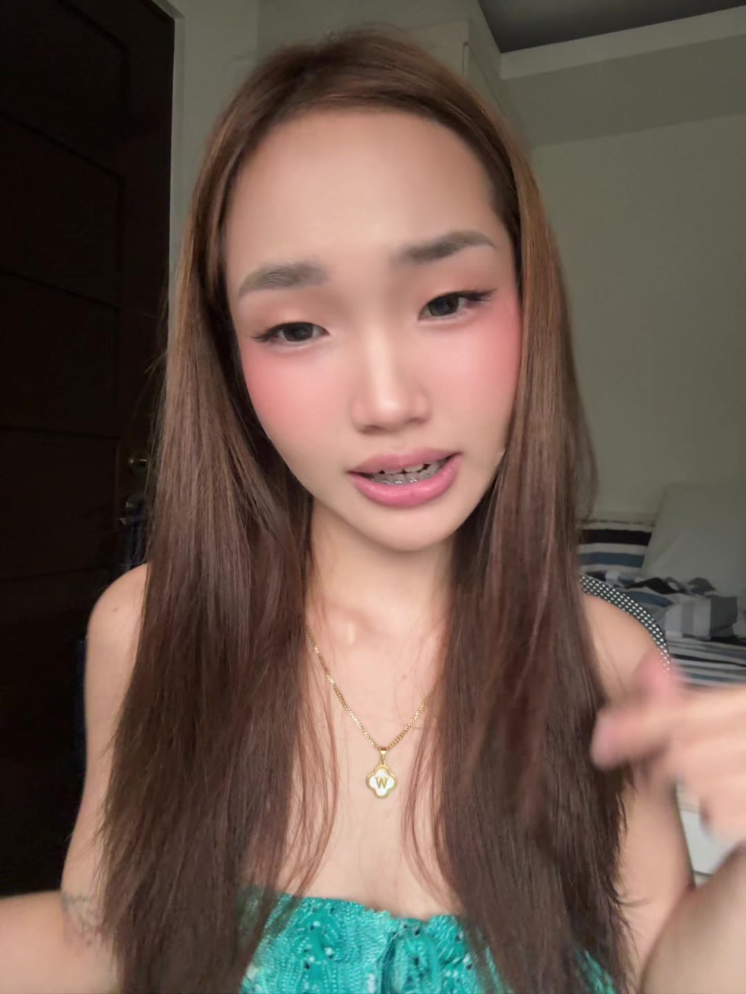 @samanthuhh