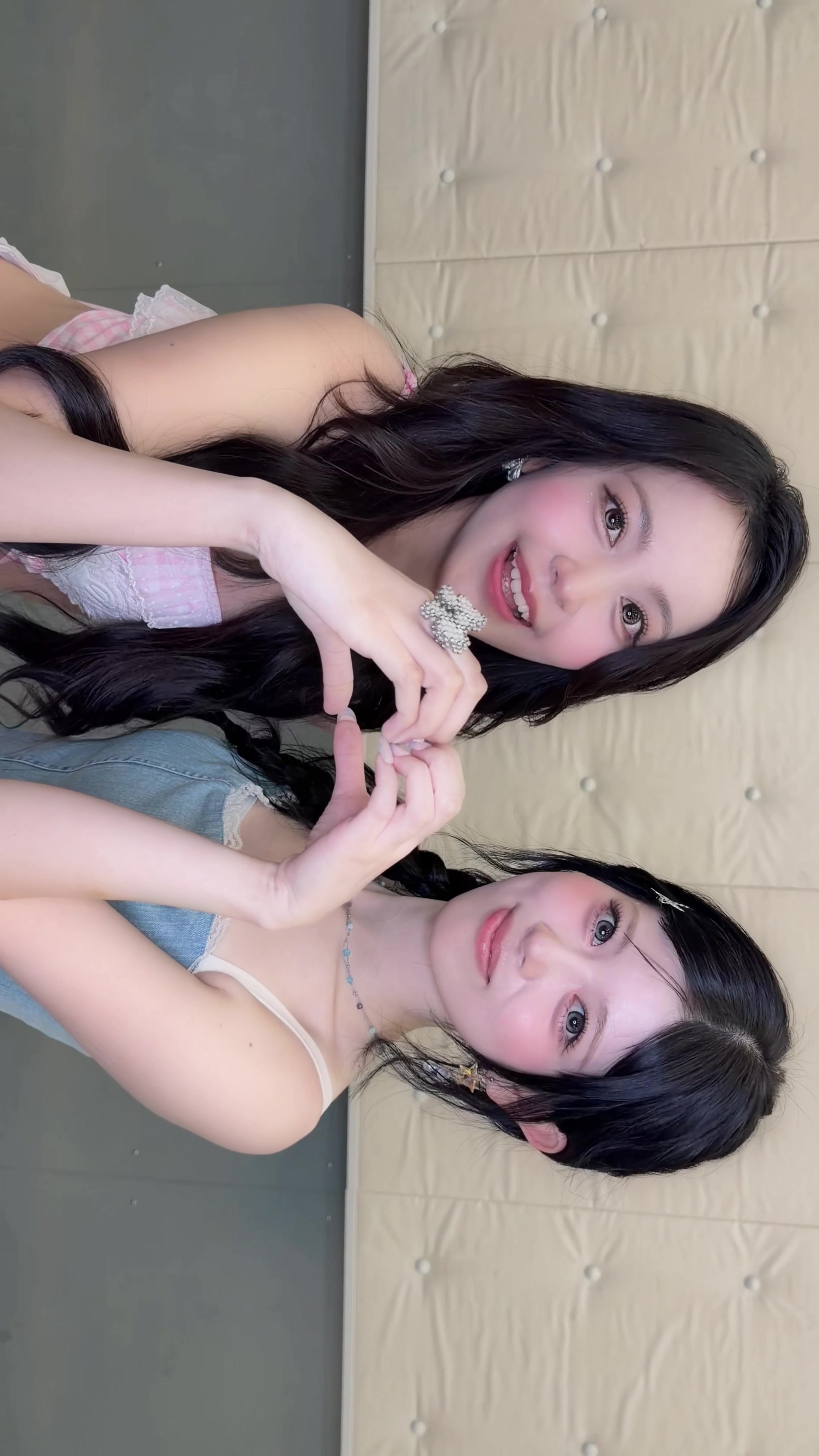 @NiziU