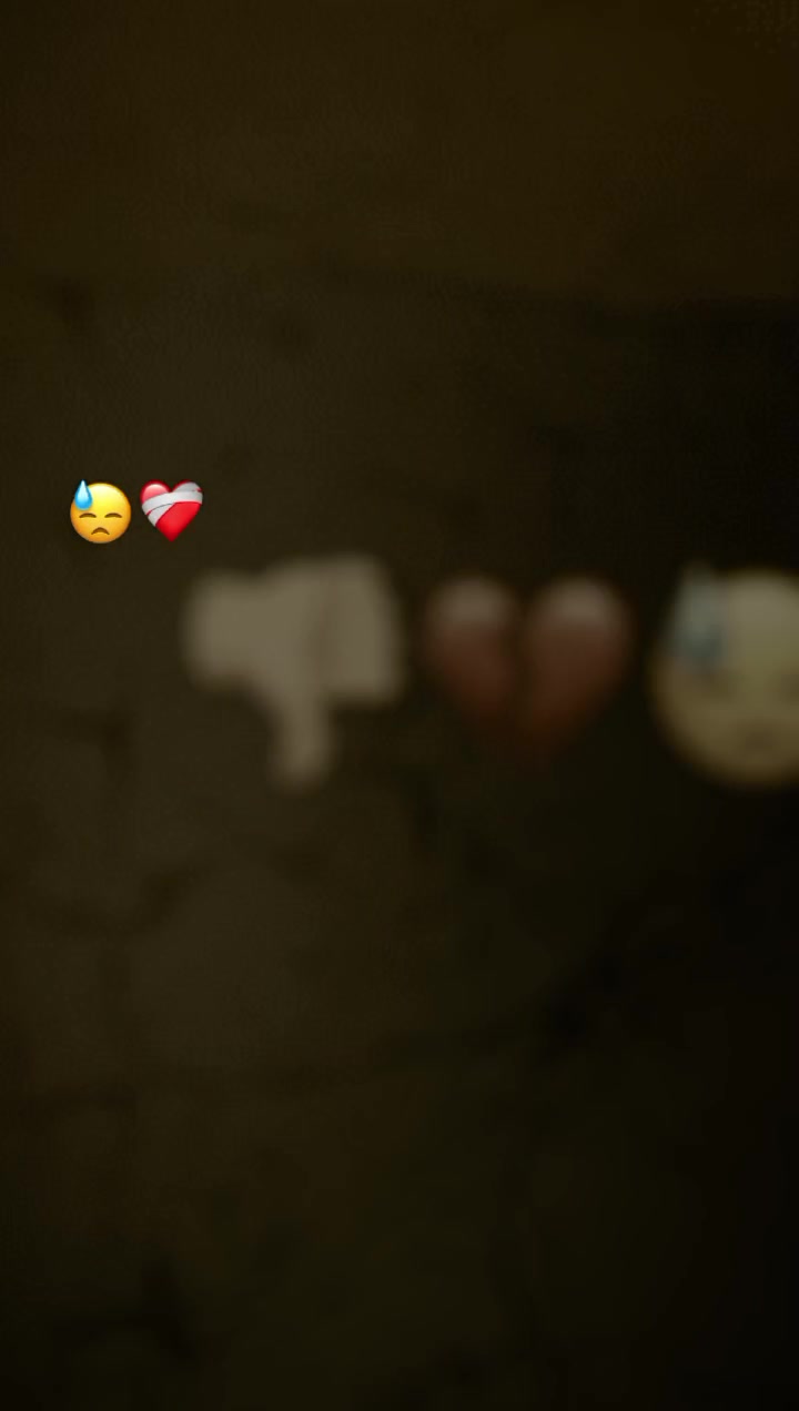 @๐๐๐๐๐
-๐๐๐คด๐ผ๐ฆ
