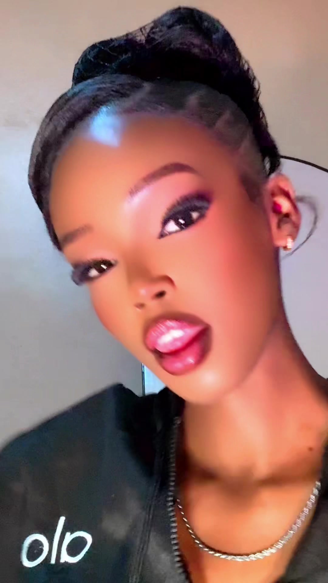 @Popularloner🤎💙💜🤍
