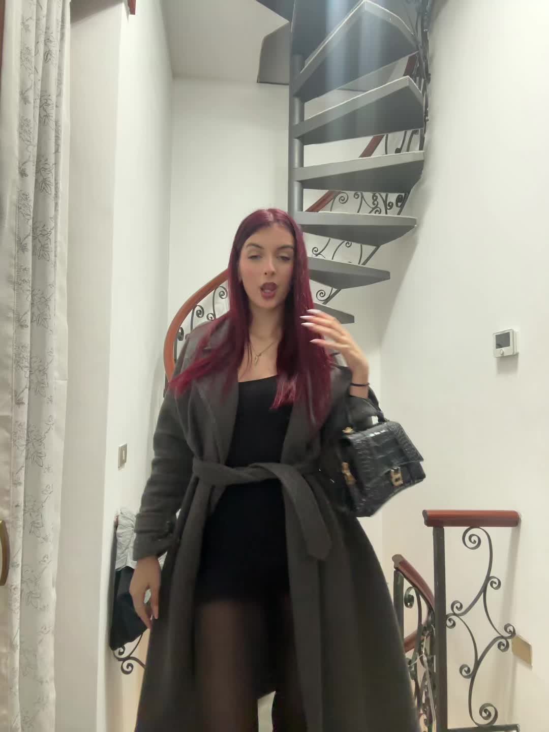 @𝖑𝖆𝖗𝖎
