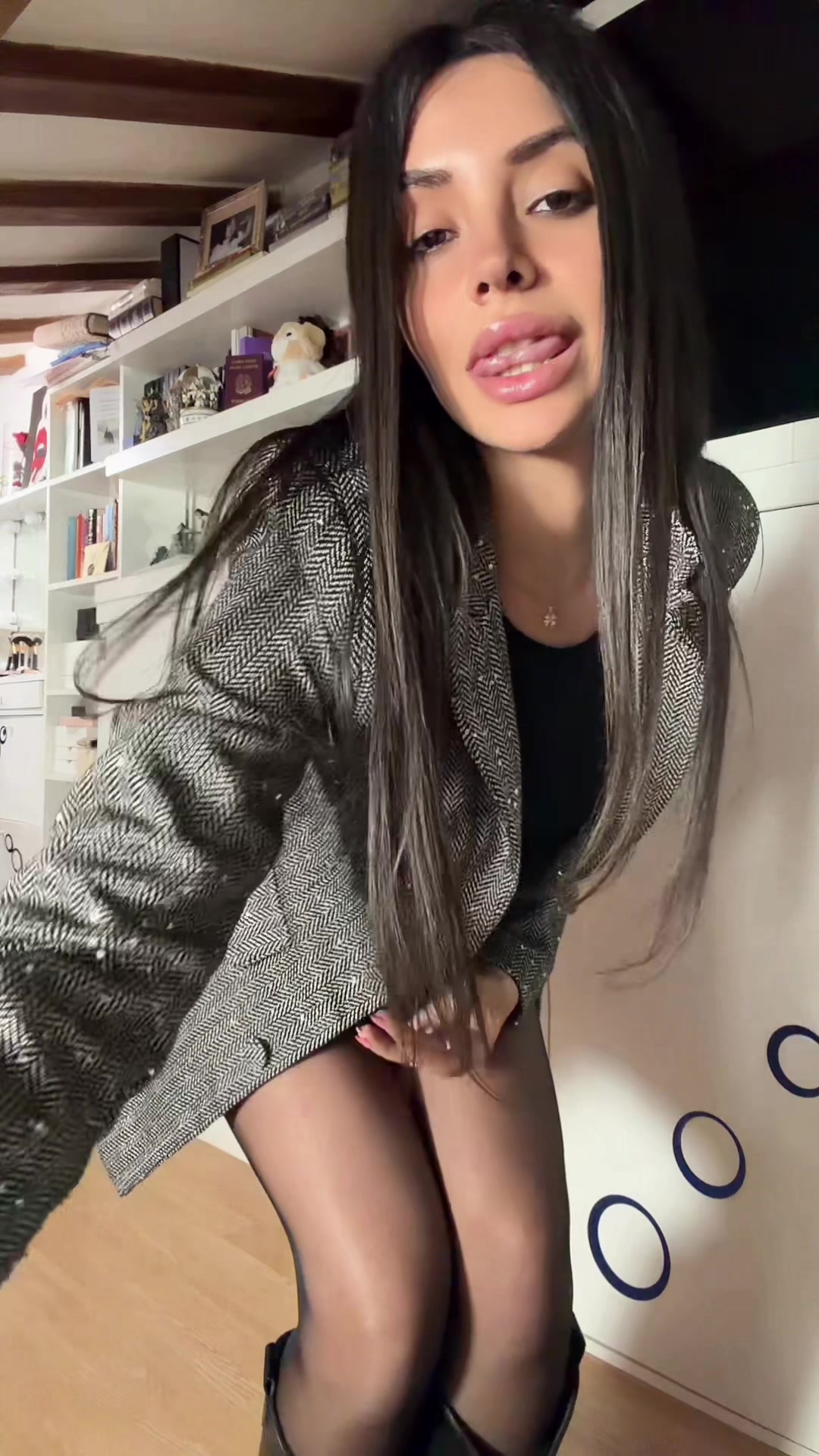 @Nicoleee__