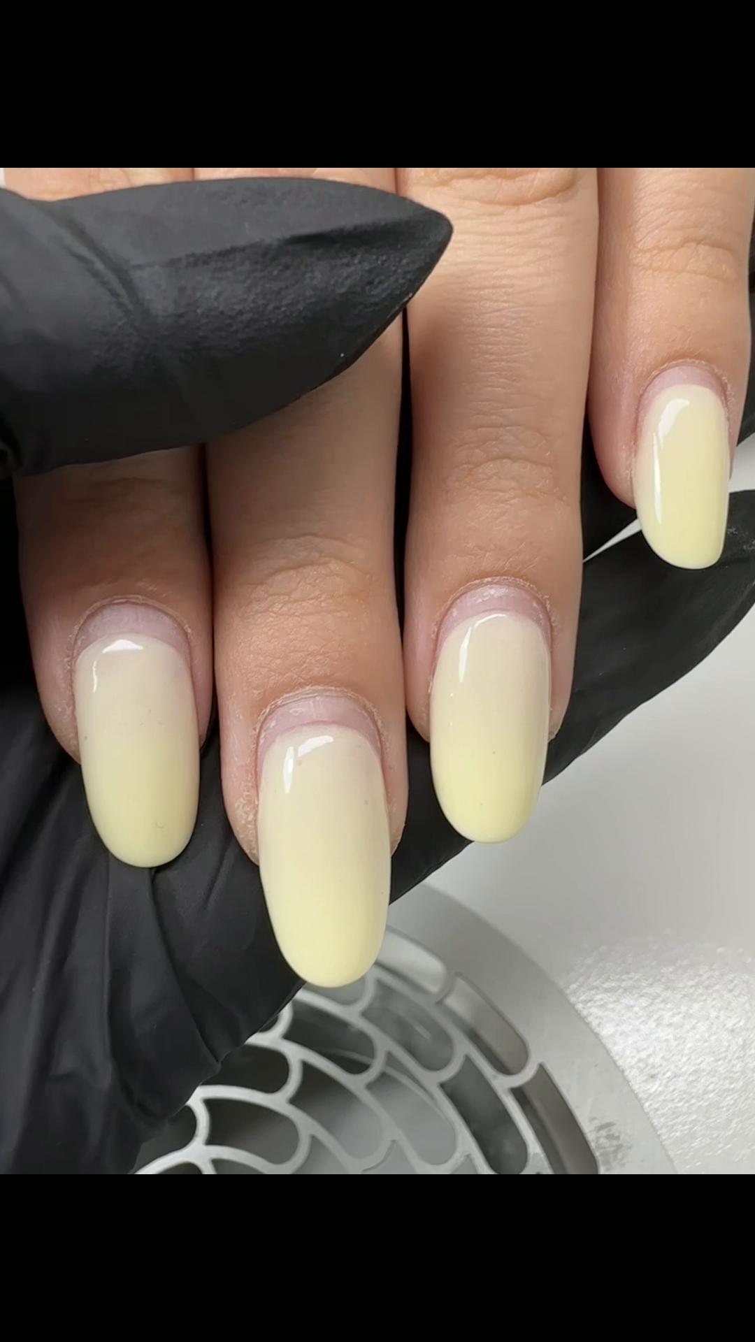 @Lenuța Istrate NailArtist ✨