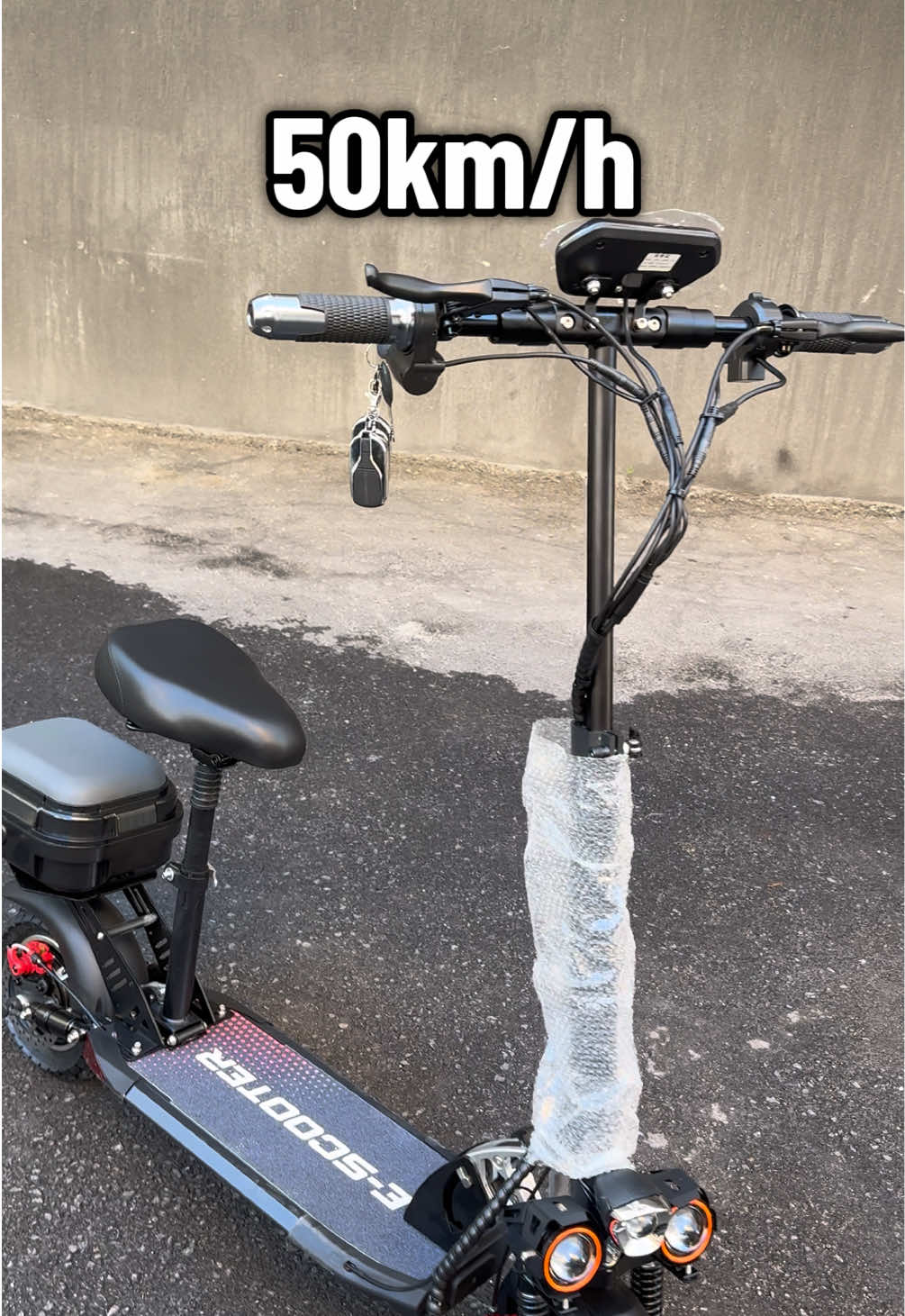 @E-scooters.Lb