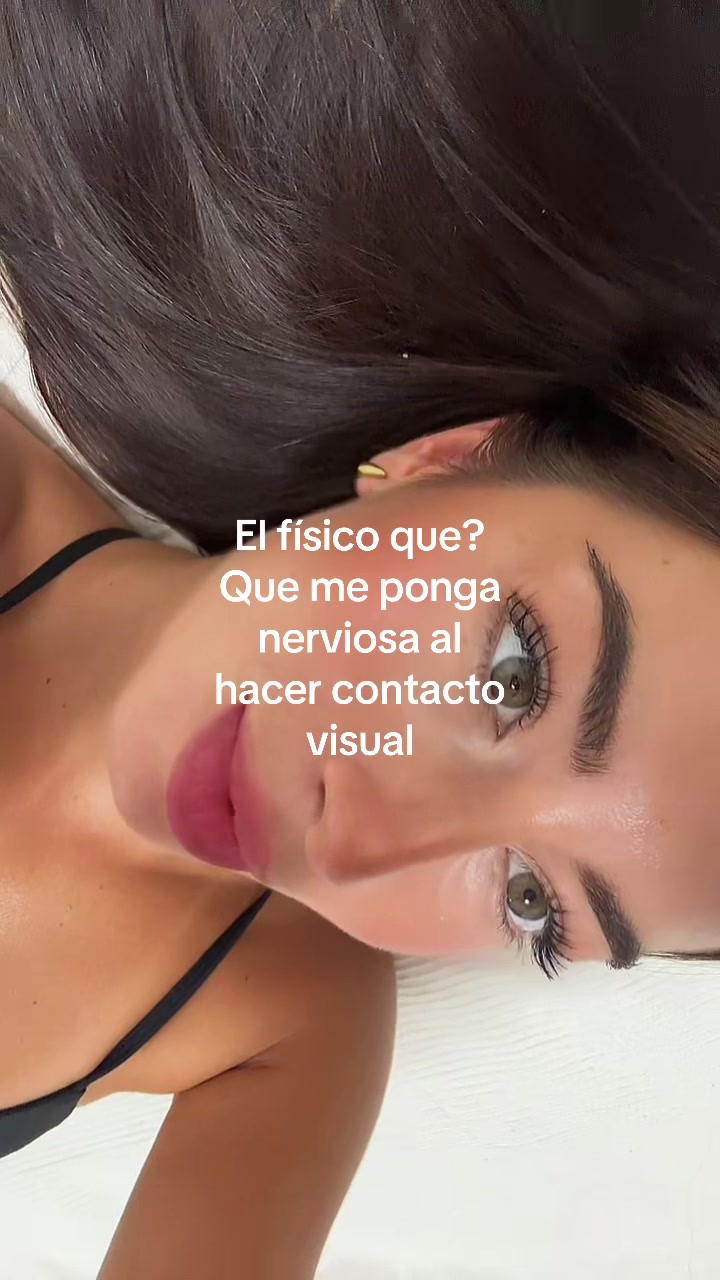 @Anakelly &Aacute;lvarez