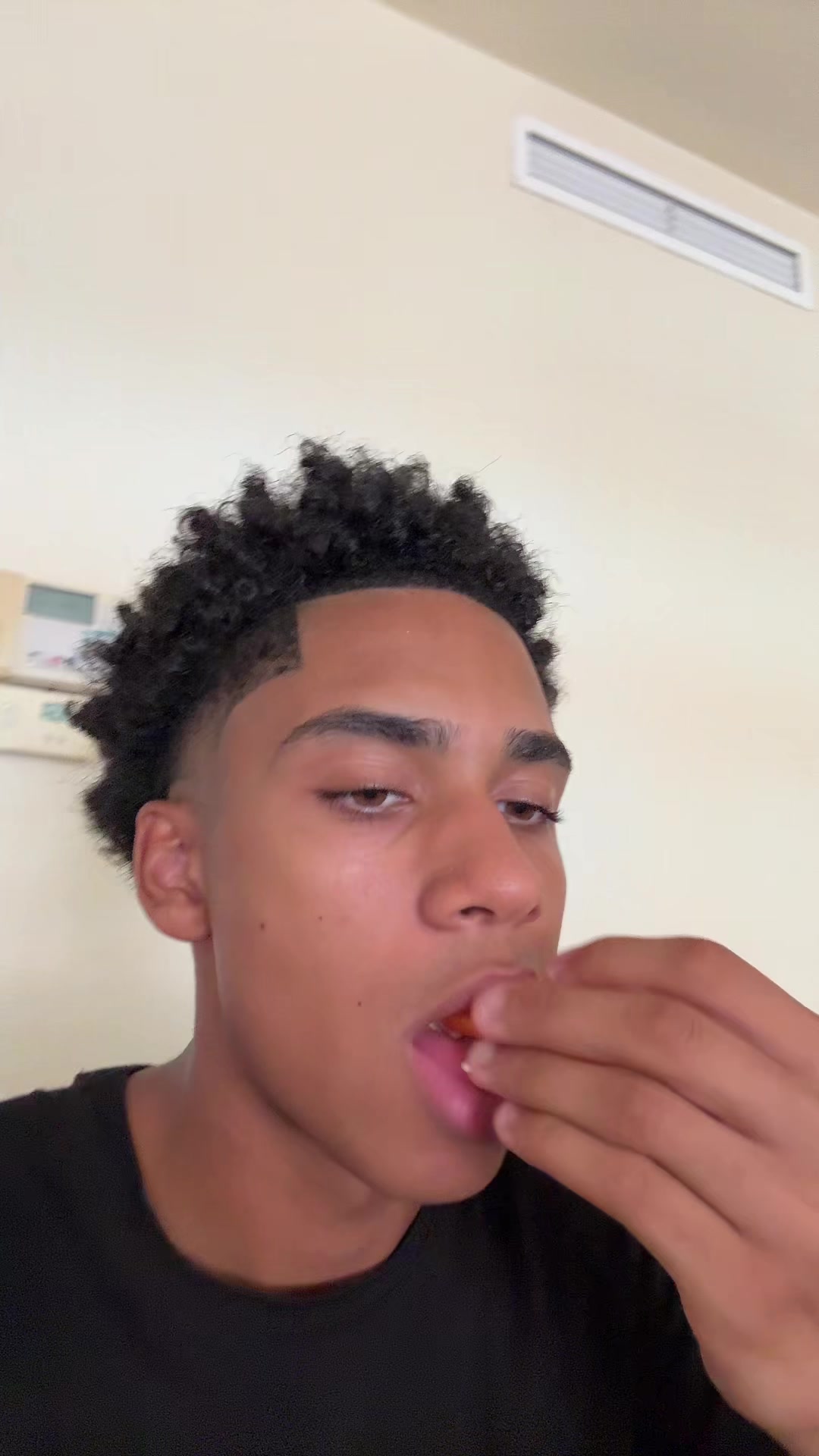 @nhamix