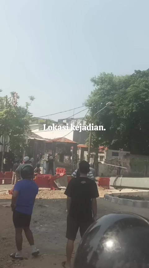@D. s