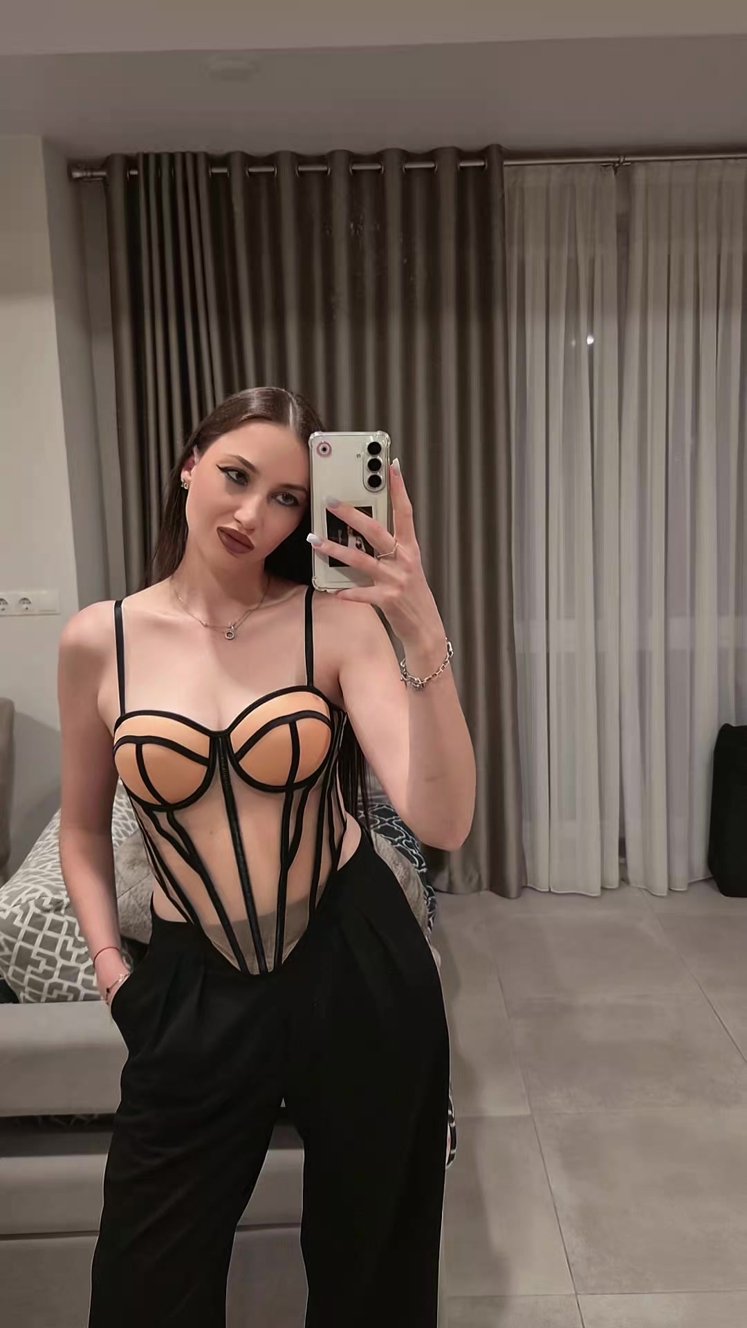 @Anna Sanduleac