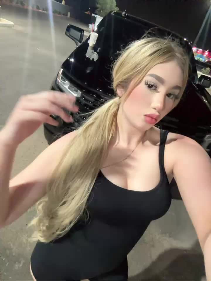 @monicatheloner