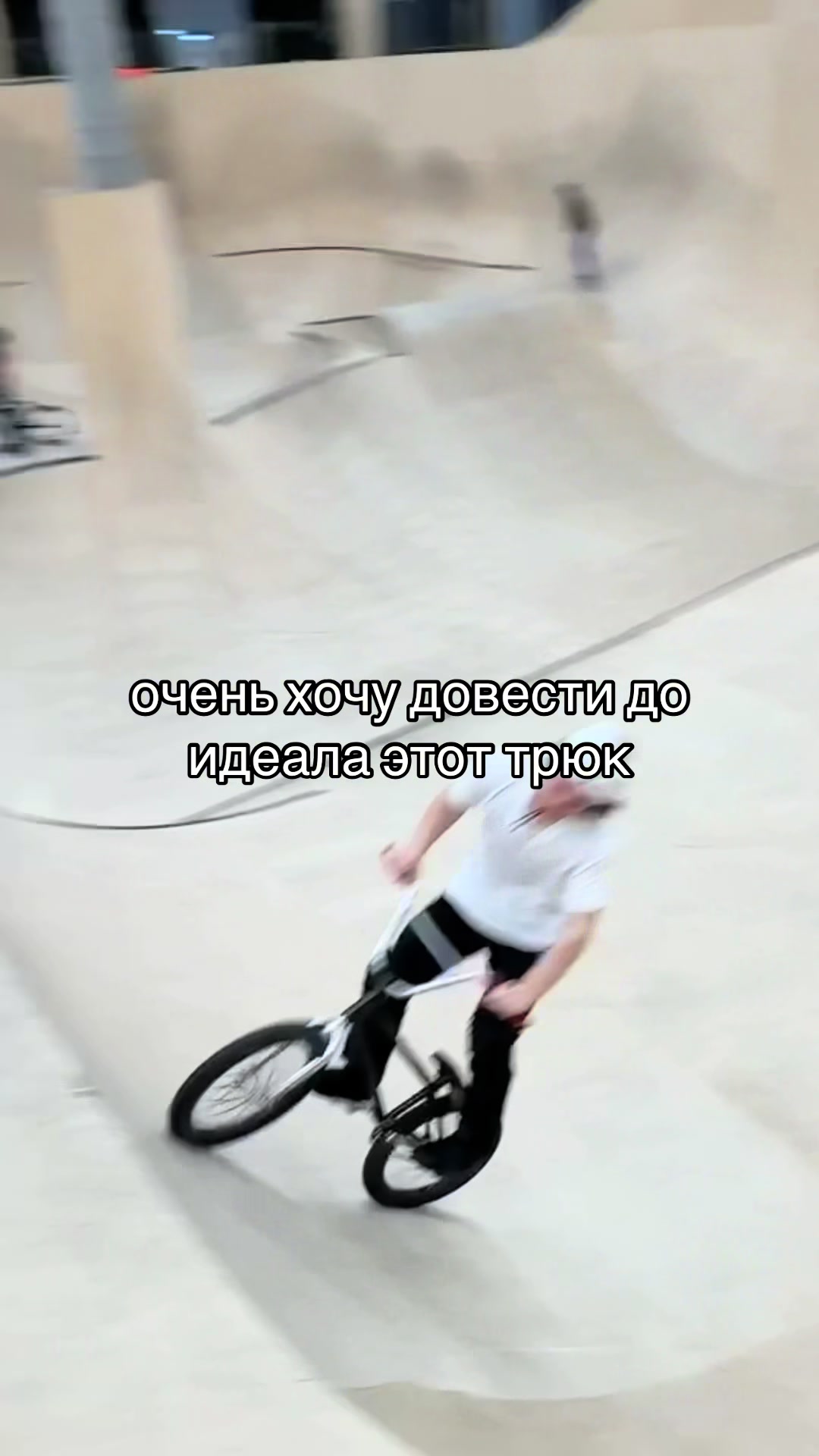 @motyahyper
