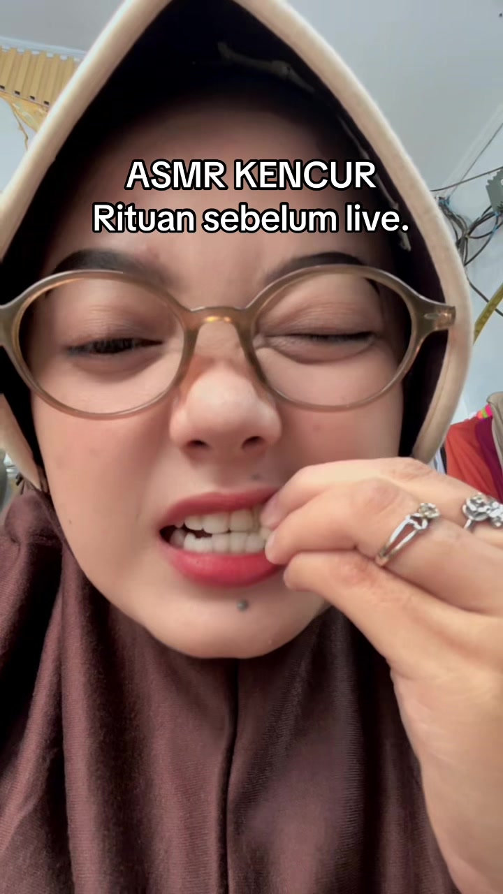 @Dewiigg