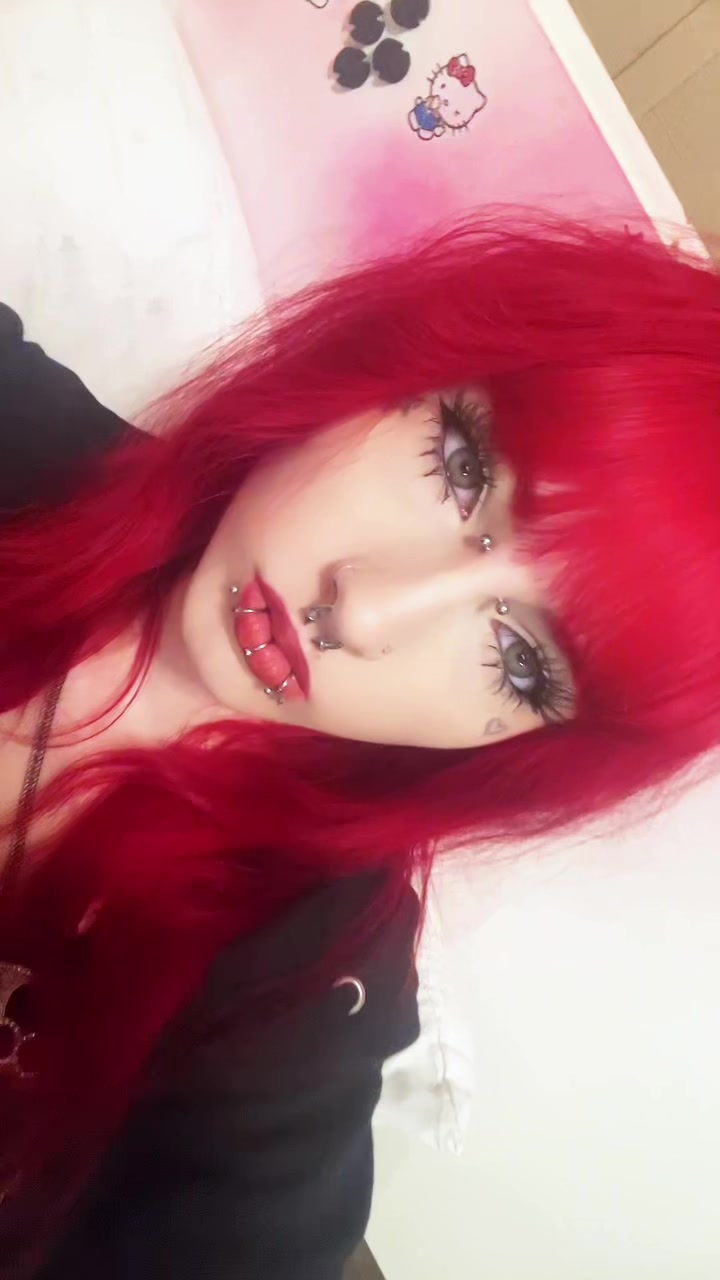 @kissMYAss