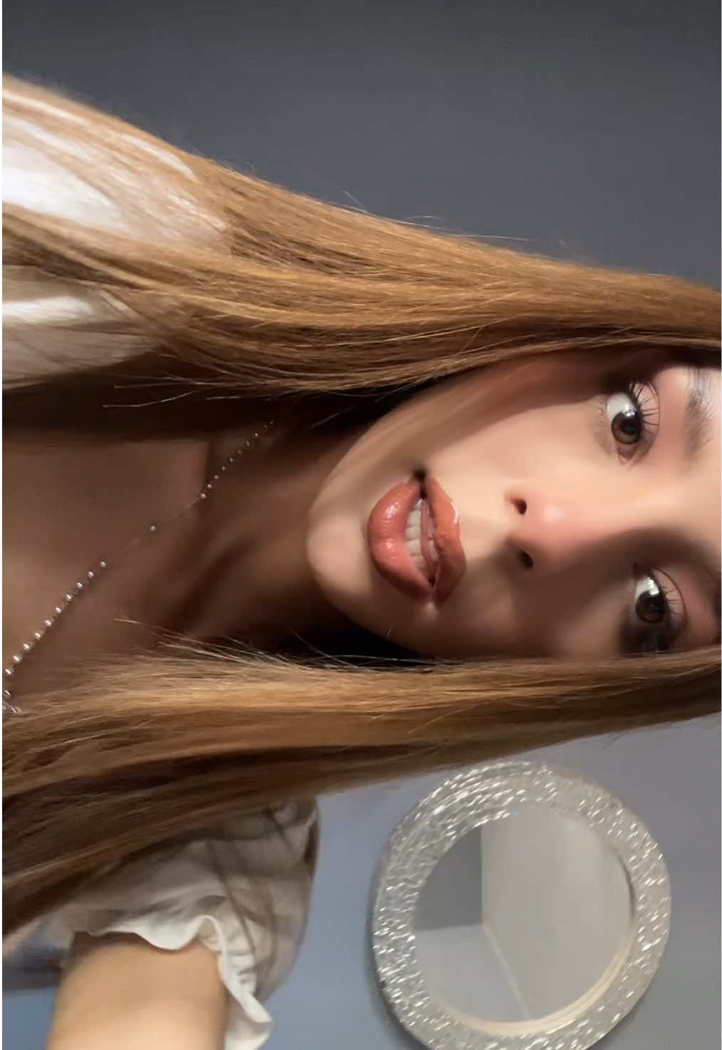 @yaneqqq