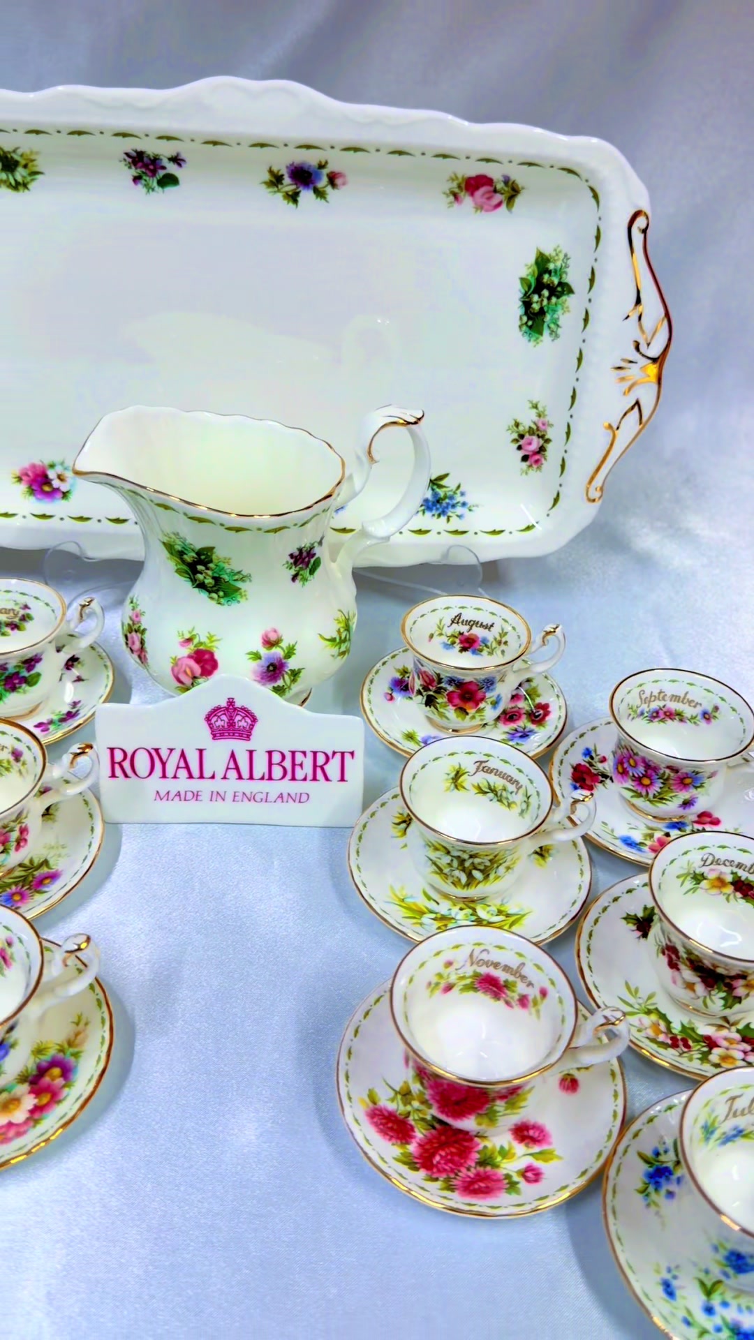 @Royal Albert collection