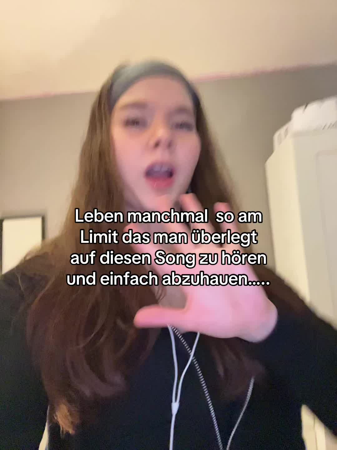 @bluee_flyy