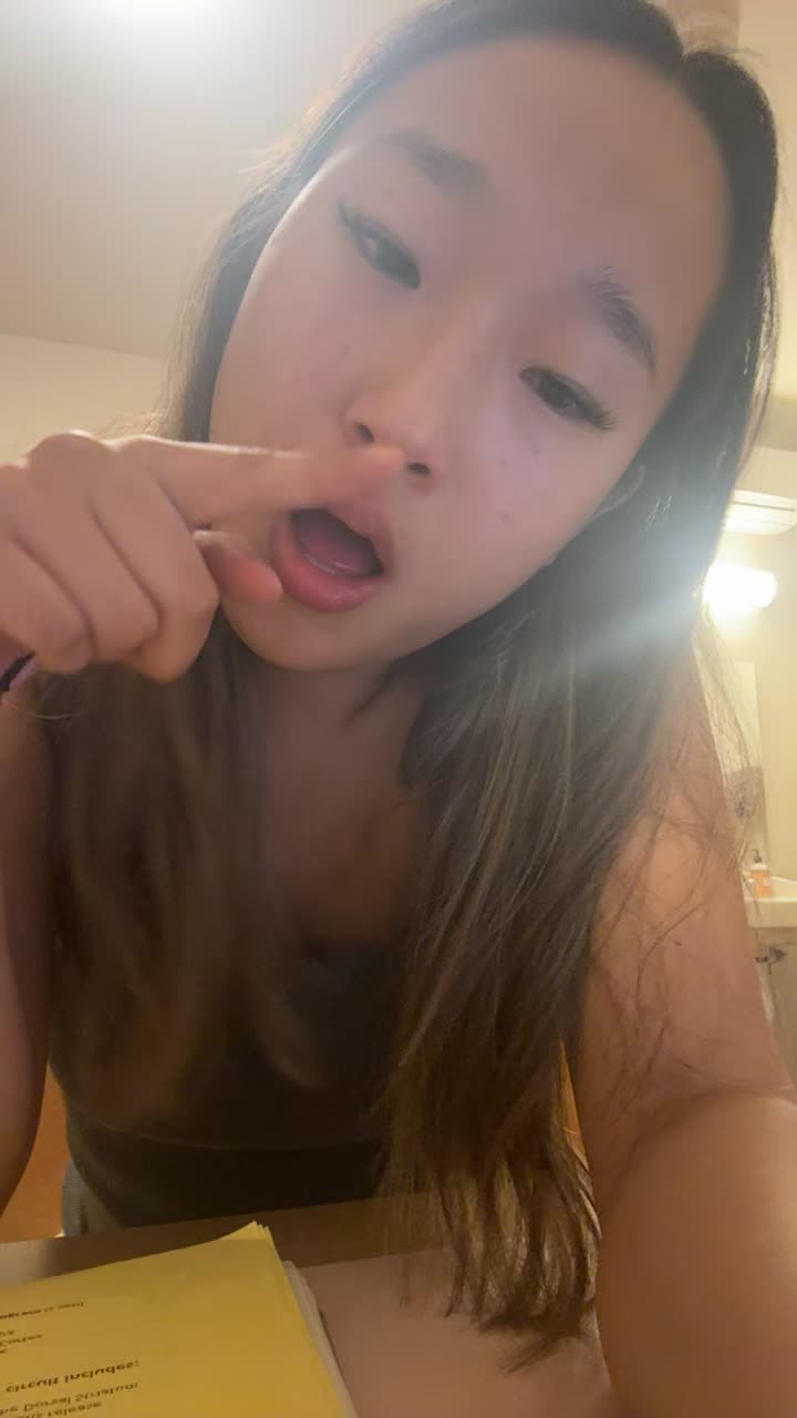 @julia ✝️