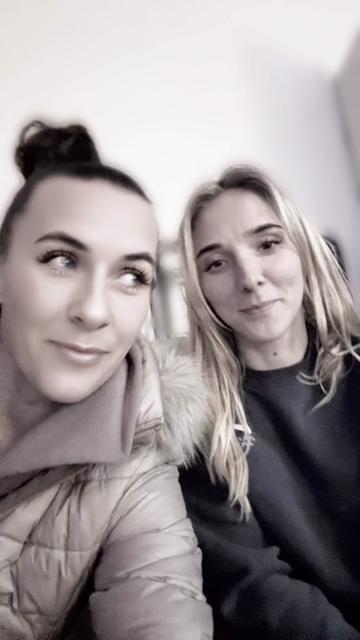 @🥂Ch&agrave;řl&iacute;&eacute;🥂