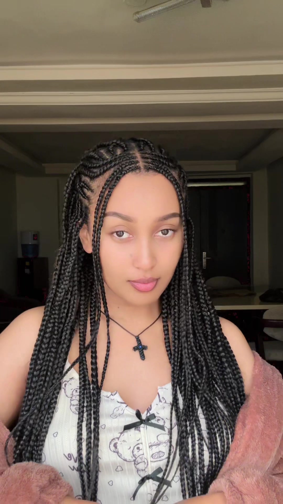 @አትሮንስ 🧚♀️🕊️🦅