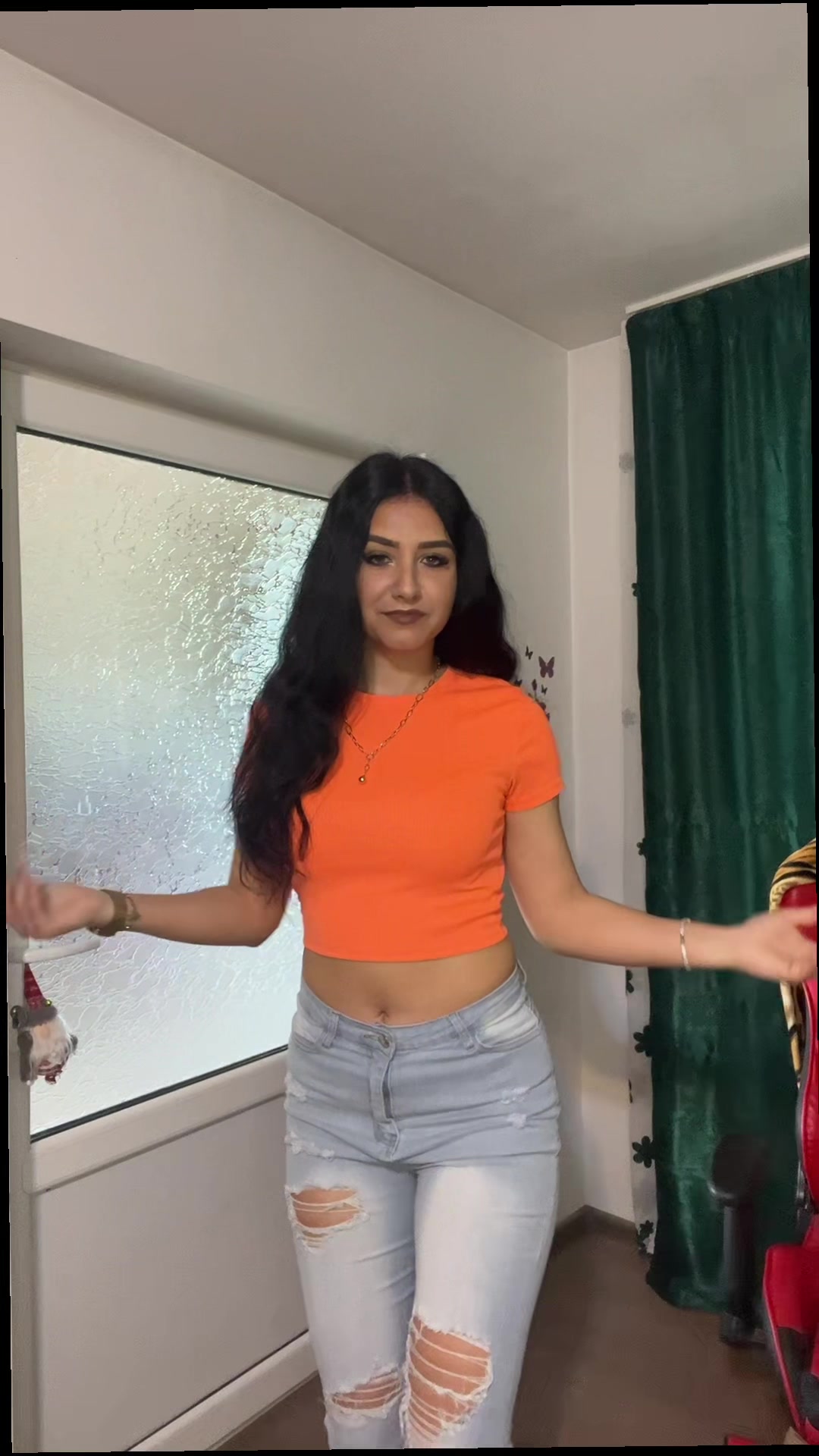 @𝒸𝓇𝒾𝓈𝓉𝒾𝓃𝒶
