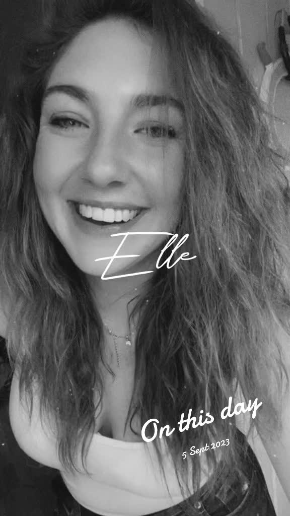 @Elle Houlden
