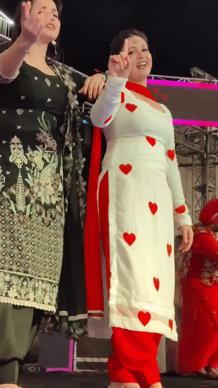 @💞 qu33n 💞