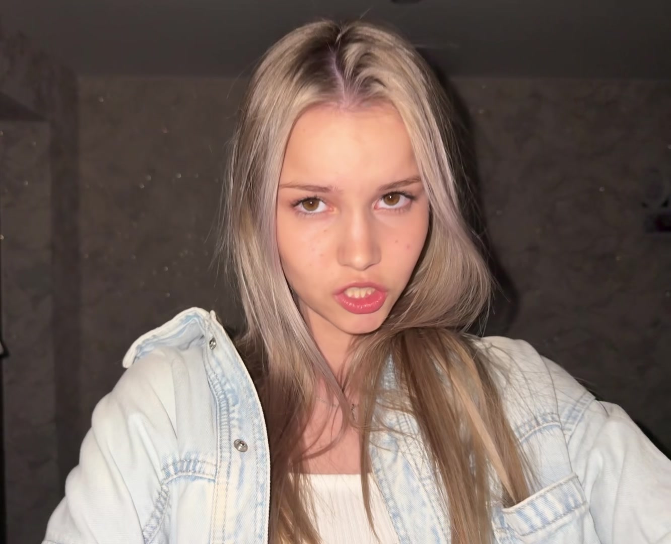@leiliksv